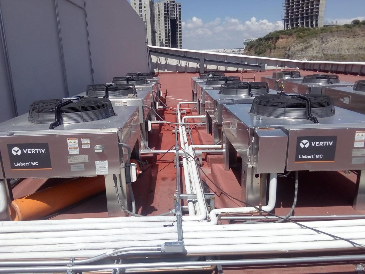 Equipos de precisión Vertiv Liebert para data center / cuarto de servidores.